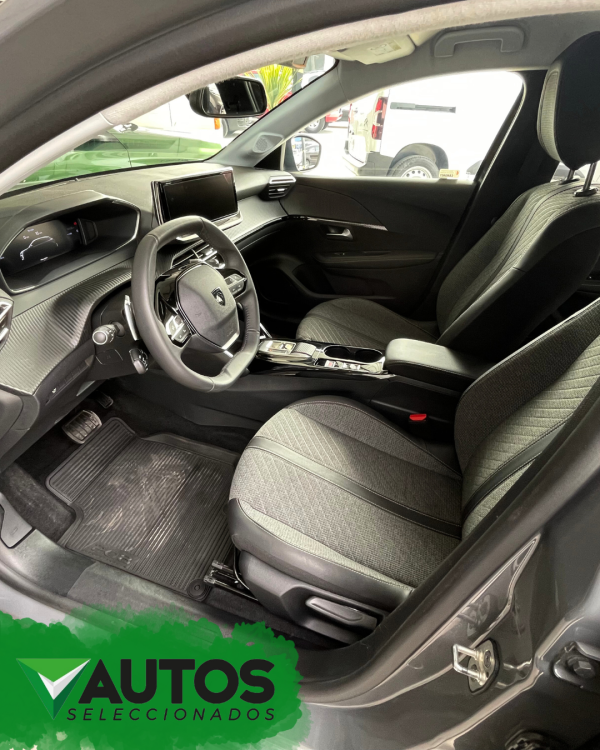 PEUGEOT 208 - Imagen 6