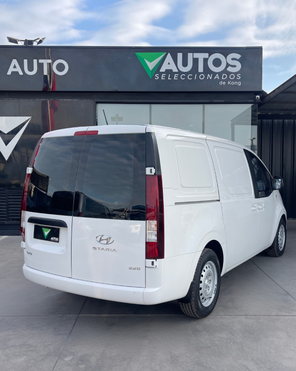 HYUNDAI STARIA - Imagen 14