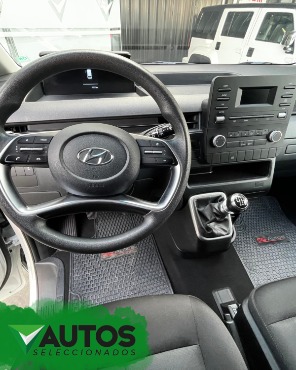 HYUNDAI STARIA - Imagen 2