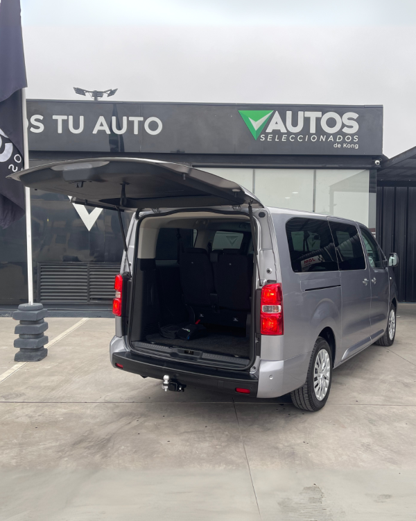 PEUGEOT TRAVELLER - Imagen 15