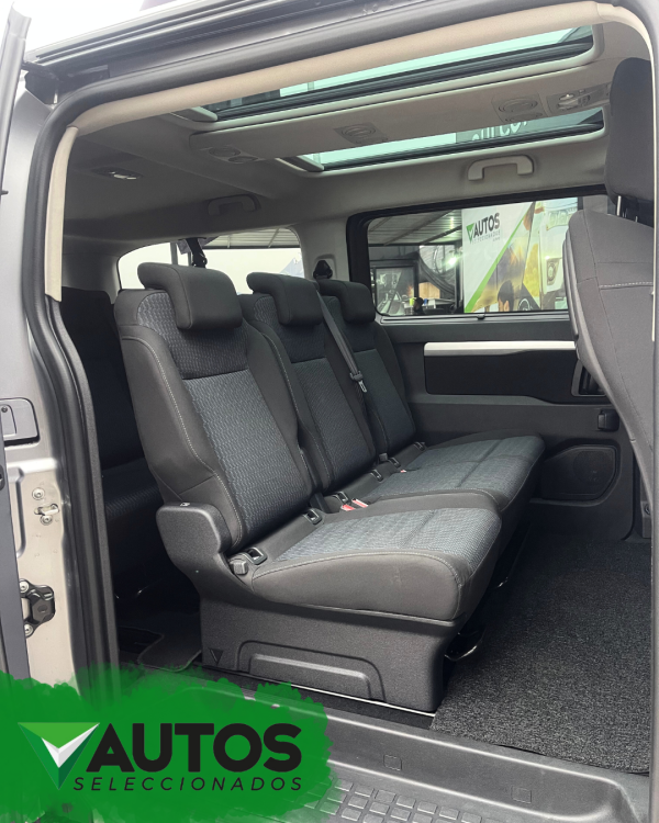 PEUGEOT TRAVELLER - Imagen 12