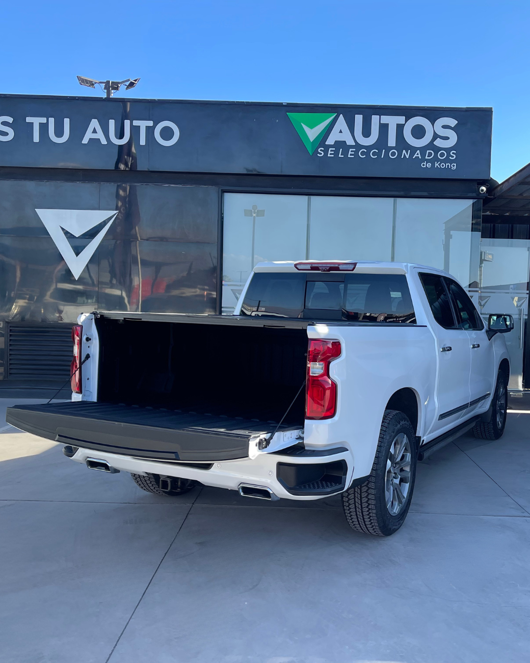 CHEVROLET SILVERADO - Imagen 8