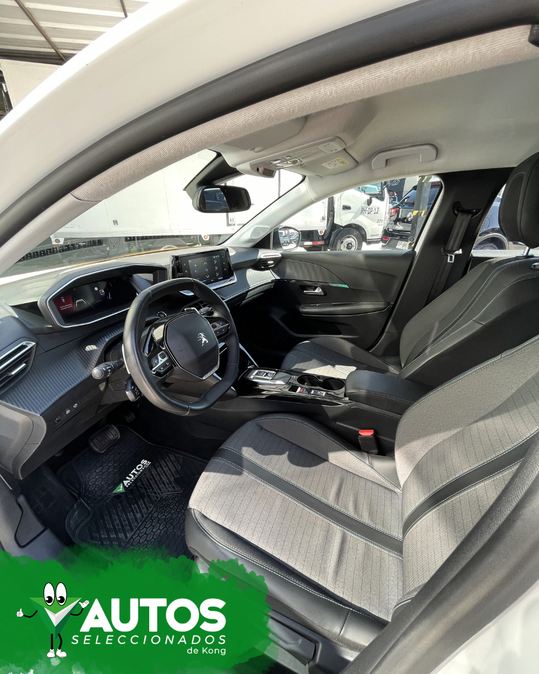 PEUGEOT 208 - Imagen 8