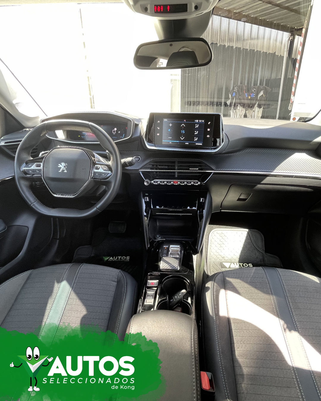 PEUGEOT 208 - Imagen 2